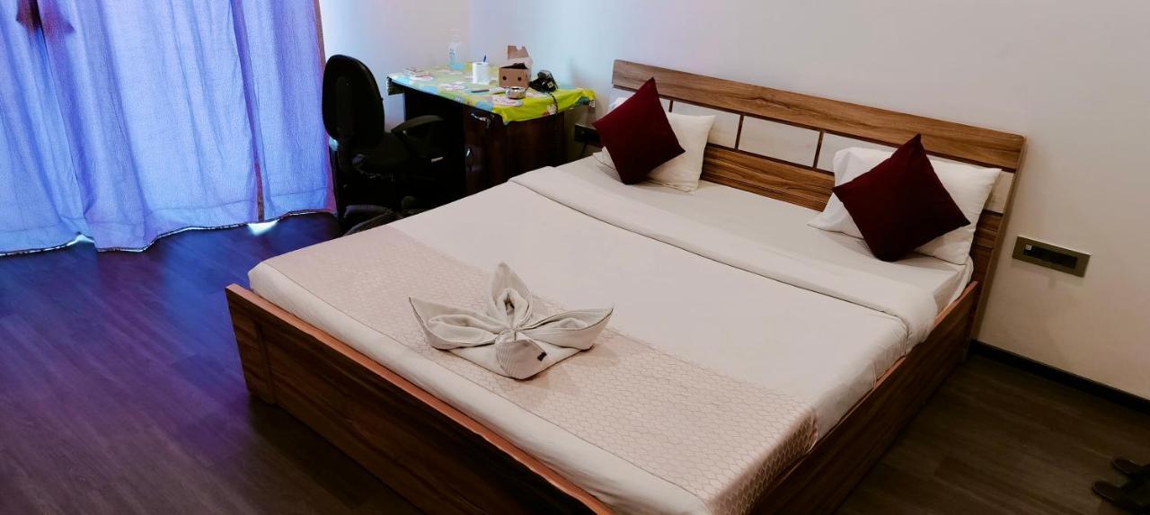 Guest House Service Apartments Pune Exterior foto